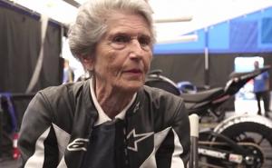 Superbaka: Ima 91 godinu i juri 180 km/h